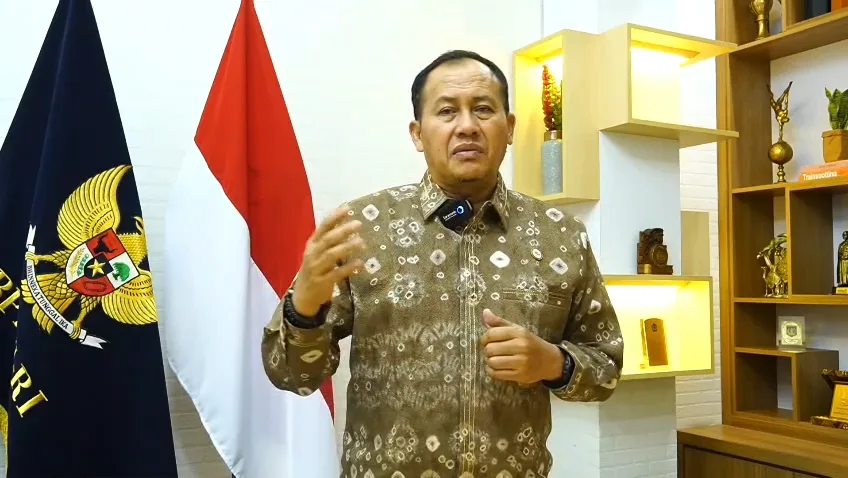Ketua BPKN RI: Wajib Halal Harus Lindungi Konsumen Tanpa Mematikan Pedagang Kaki Lima